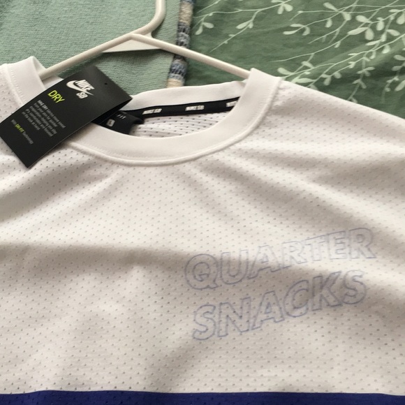 Nike SB x Quartersnacks Dry Fit Jersey - Picture 1 of 3